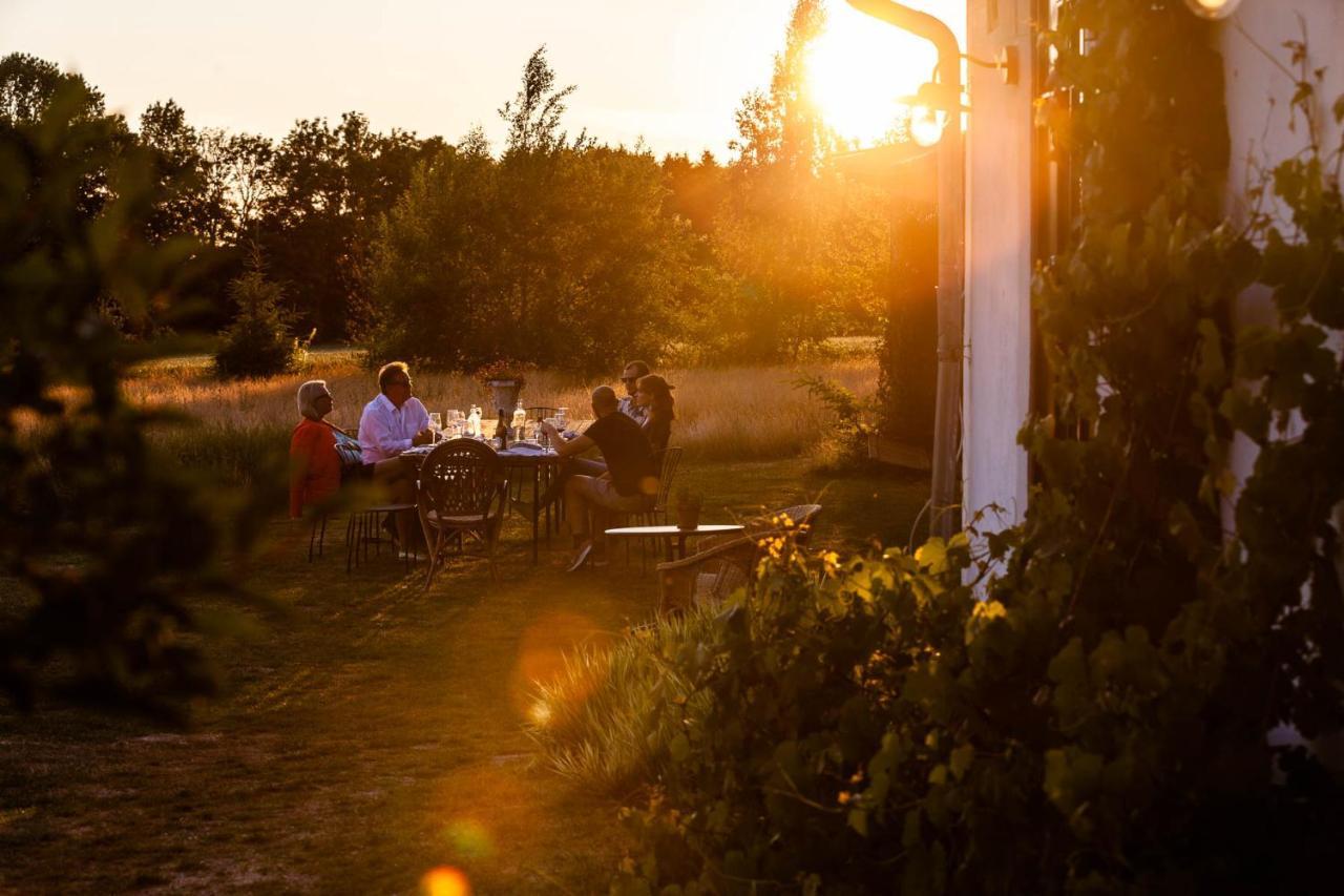 The Norrmans Farmhouse Boutique Hotel Klippinge Luaran gambar